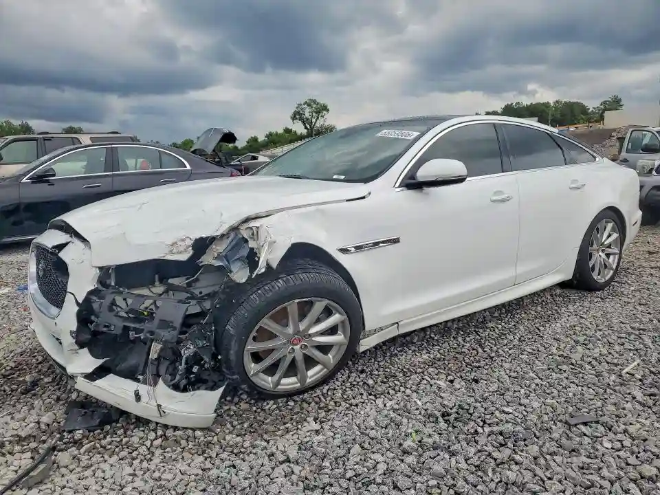 SAJWJ1CD5G8V92276 2016 JAGUAR XJ-0