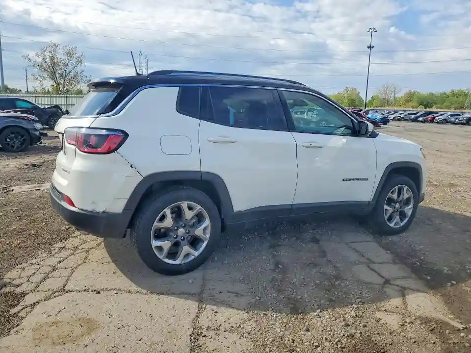 3C4NJDCB4KT806467 2019 JEEP COMPASS-2