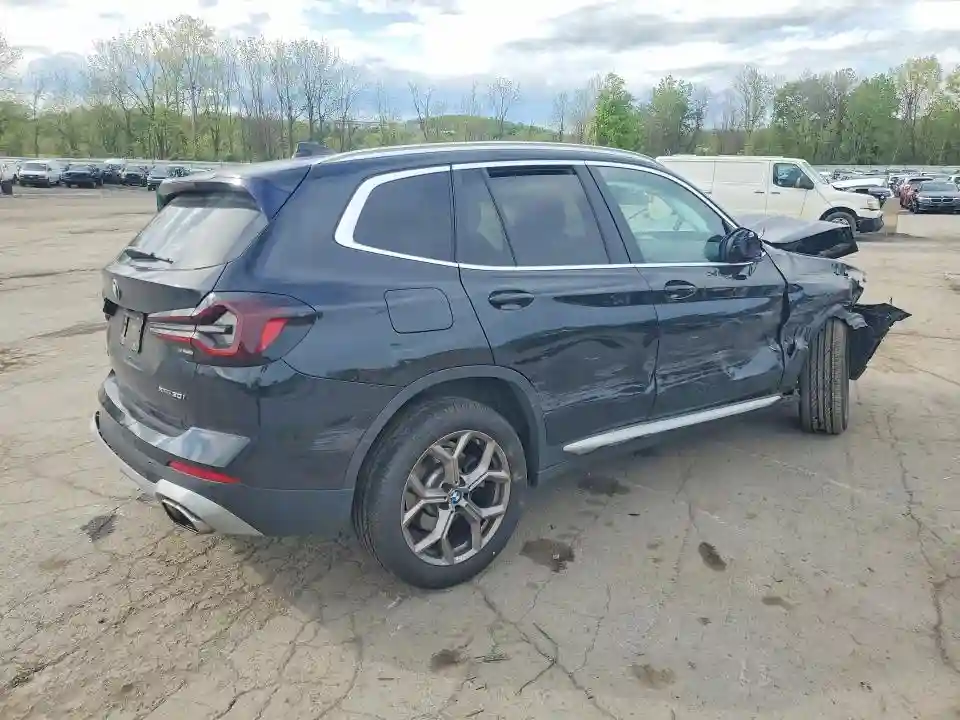 5UX53DP03N9L80222 2022 BMW X3-2