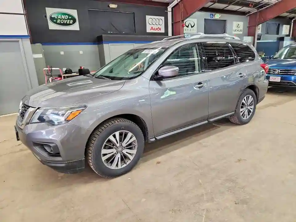 5N1DR2MM0JC607611 2018 NISSAN PATHFINDER-0