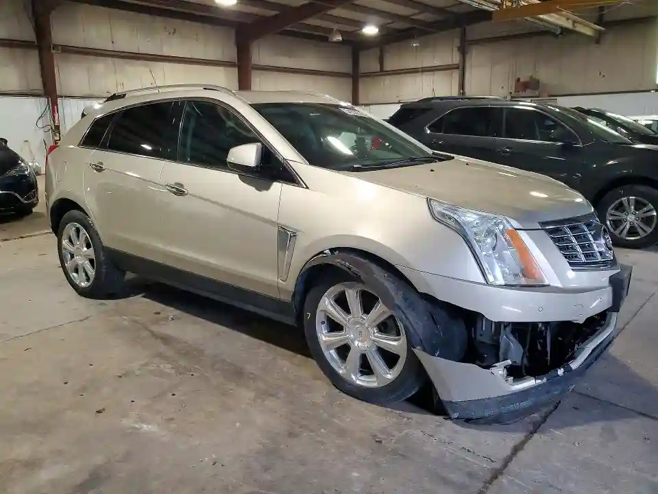 3GYFNFE37GS504527 2016 CADILLAC SRX-3