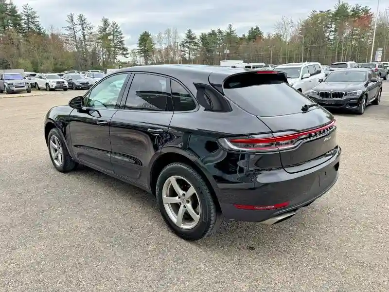 WP1AA2A54MLB03660 2021 PORSCHE MACAN-2