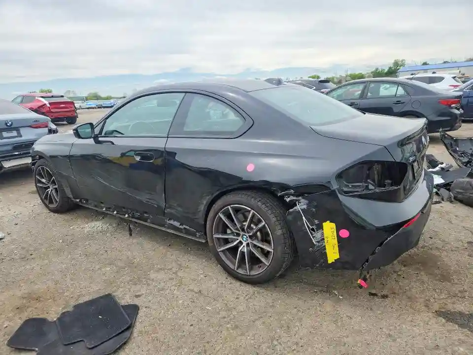 3MW33CM0XP8C85450 2023 BMW 2 SERIES-1