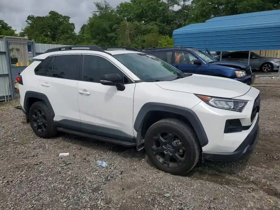 2T3J1RFV8LC090296 2020 TOYOTA RAV4-3