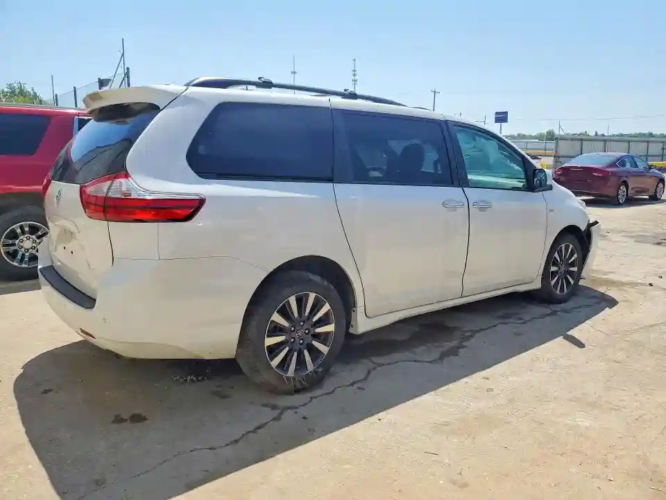 5TDDZ3DC7KS227330 2019 TOYOTA SIENNA-2