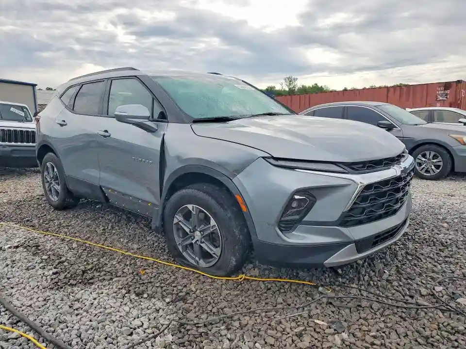 3GNKBDR47RS181899 2024 CHEVROLET BLAZER-3