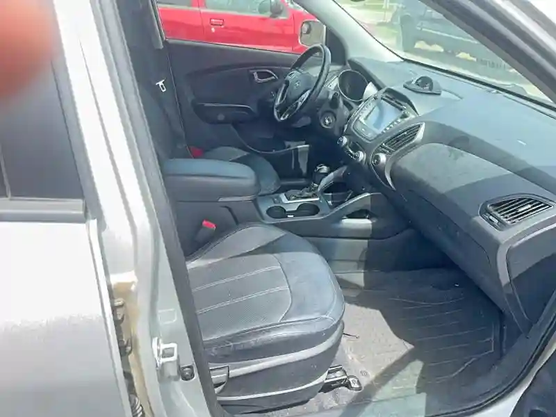 KM8JUCAG3FU084155 2015 HYUNDAI TUCSON-4