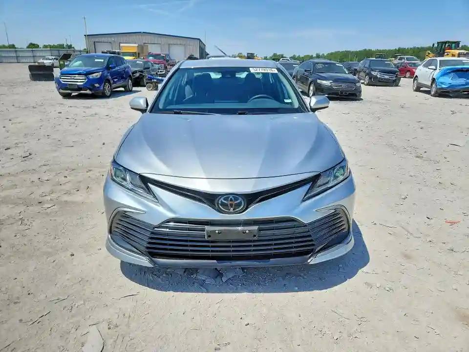 4T1C11AK9PU143012 2023 TOYOTA CAMRY-4