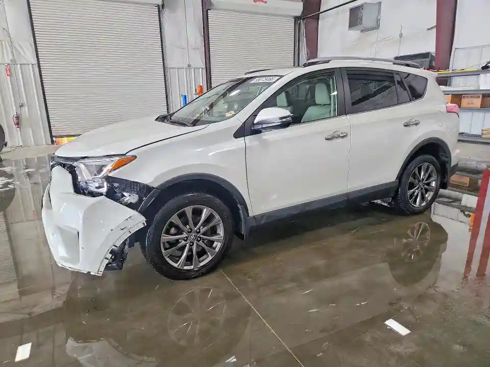 JTMDFREVXJJ731040 2018 TOYOTA RAV4-0