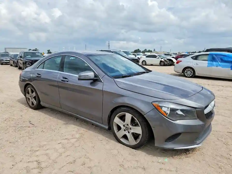 WDDSJ4EB1JN583213 2018 MERCEDES-BENZ CLA-CLASS-3