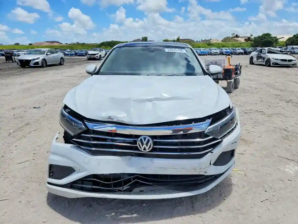 3VWEB7BU8LM038258 2020 VOLKSWAGEN JETTA-4