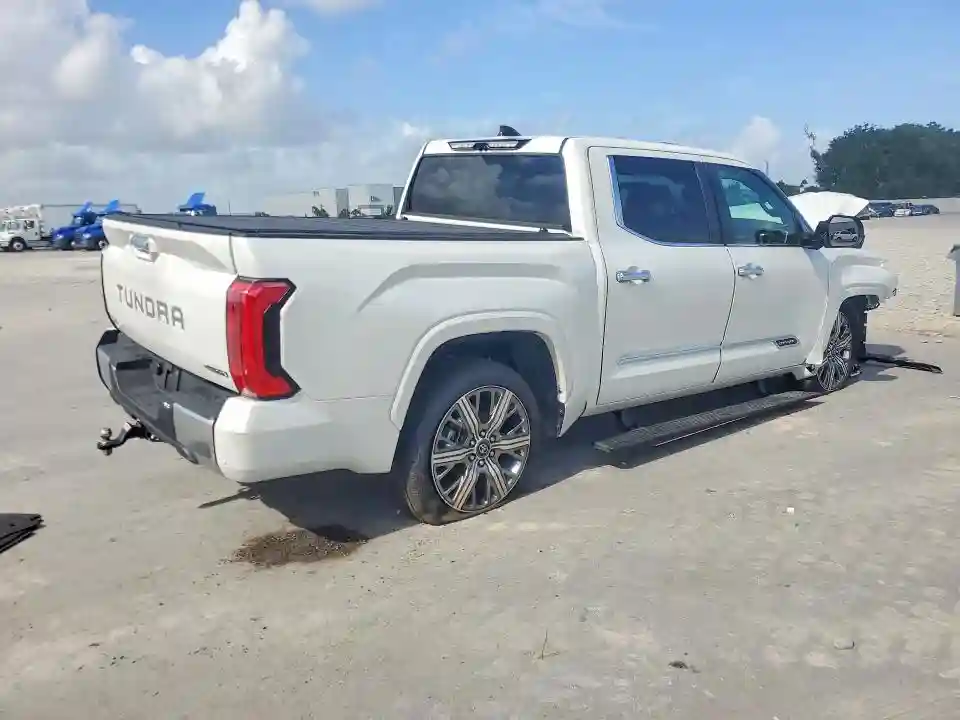 5TFVC5DB9TX129503 2026 TOYOTA TUNDRA-2