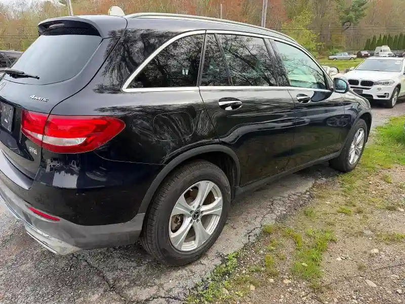 WDC0G4KB9JV026466 2018 MERCEDES-BENZ GLC-CLASS-3