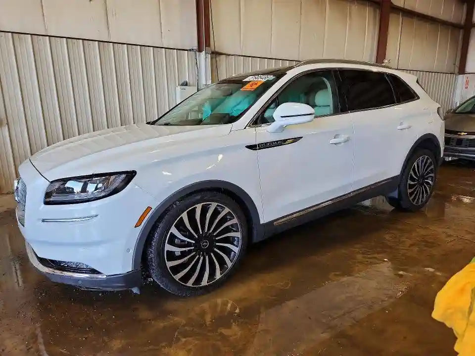 2LMPJ9JPXMBL05862 2021 LINCOLN NAUTILUS-0