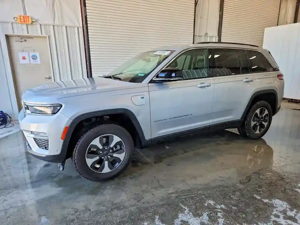 1C4RJYB66PC664834 2023 JEEP CHEROKEE-0