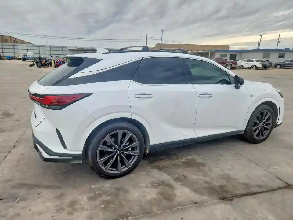 2T2BAMCA2SC123806 2025 LEXUS RX350-2