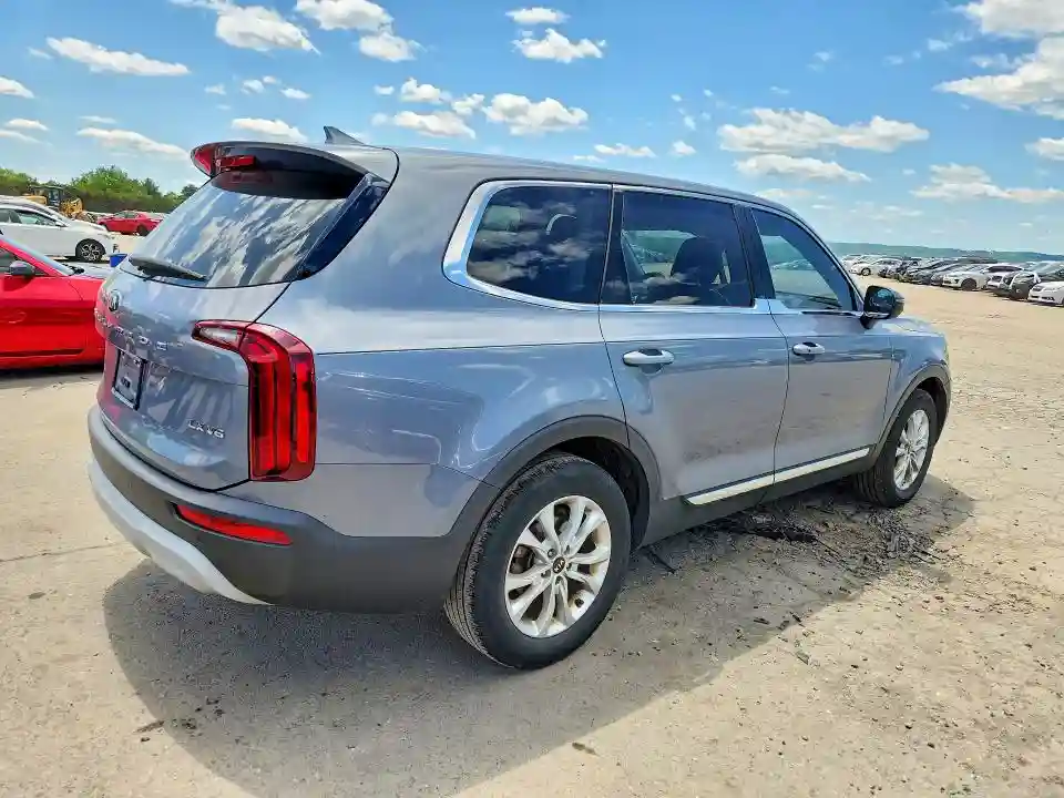 5XYP24HC2LG031635 2020 KIA TELLURIDE-2