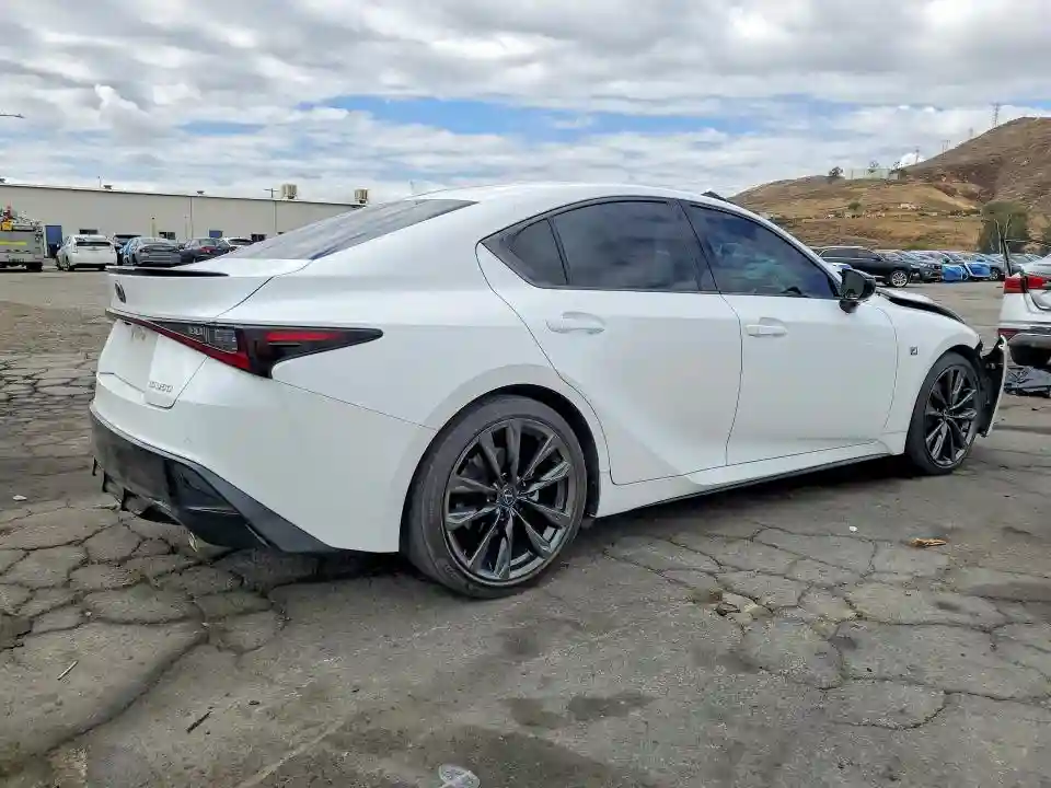 JTHGZ1B25S5082711 2025 LEXUS IS-2