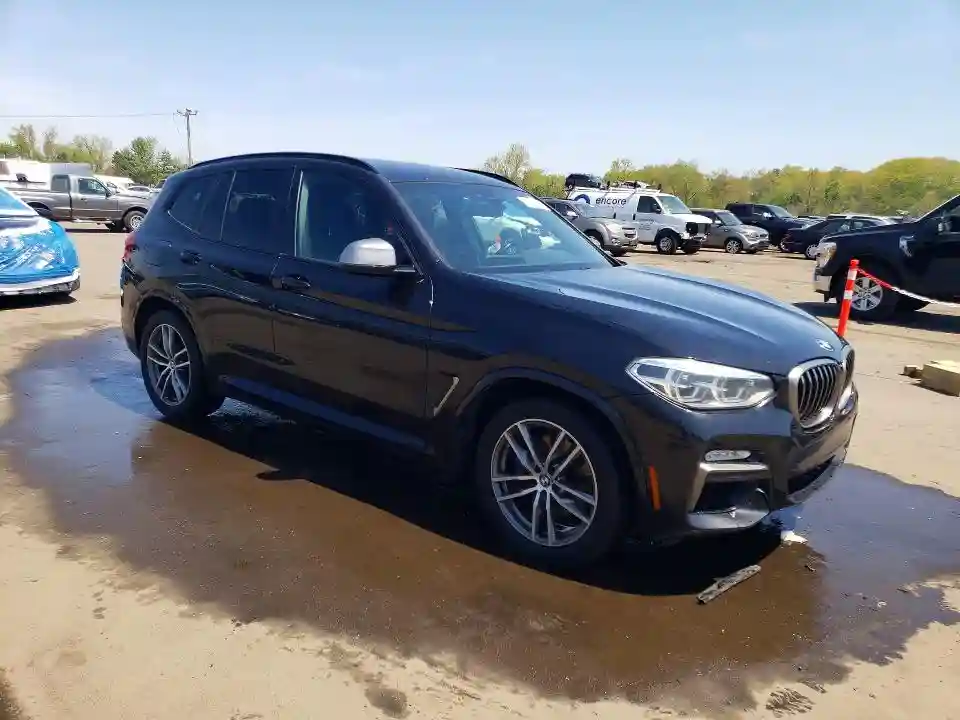 5UXTS3C58J0Y97486 2018 BMW X3-3