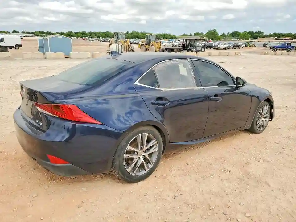 JTHBA1D25K5093643 2019 LEXUS IS-2
