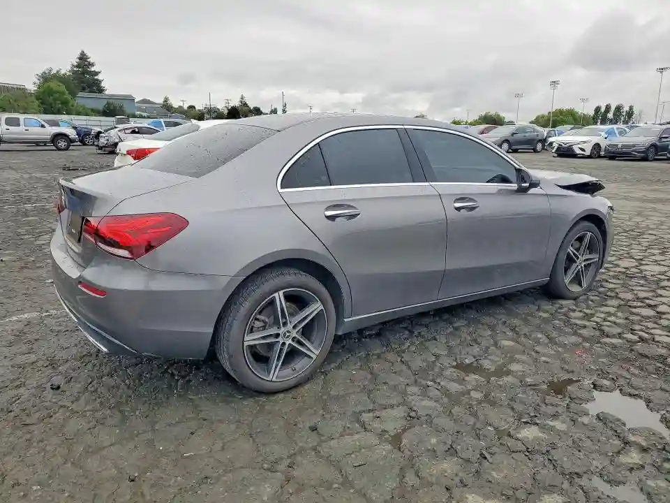 W1K3G4EB9MJ316237 2021 MERCEDES-BENZ A-CLASS-2
