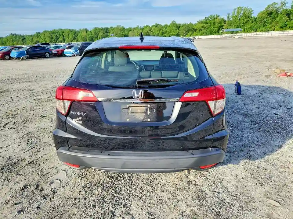 3CZRU5H3XMM730390 2021 HONDA HR-V-5