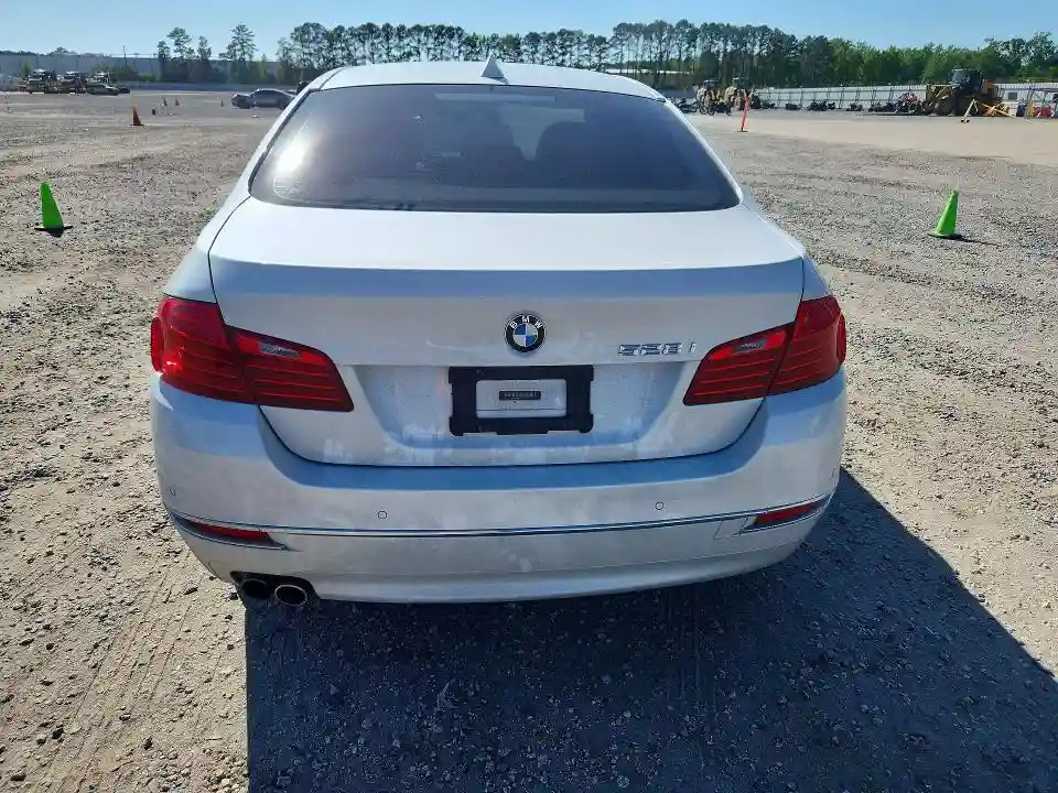 WBA5A5C51FD515000 2015 BMW 5 SERIES-5