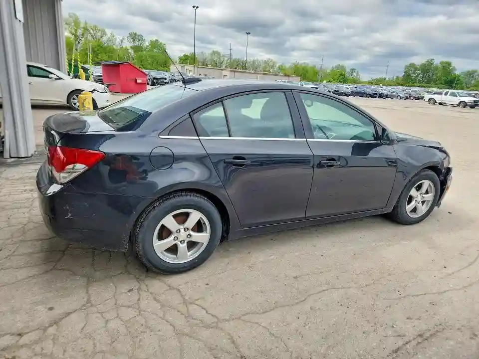 1G1PE5SB8G7155773 2016 CHEVROLET CRUZE-2
