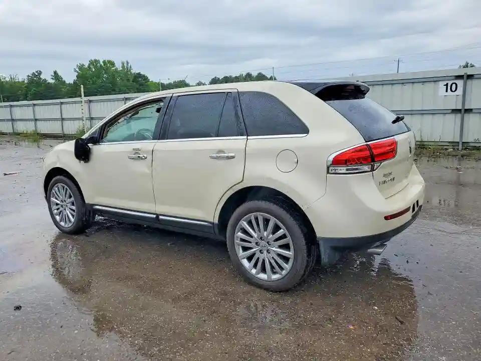 2LMDJ6JK9FBL30857 2015 LINCOLN MKX-1