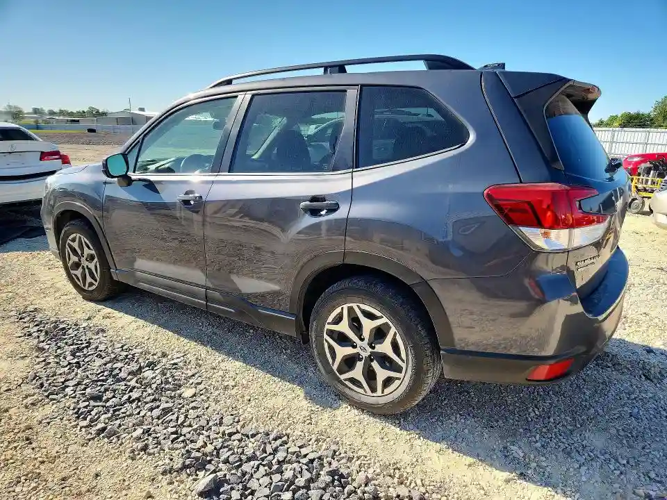 JF2SKAFC0MH557302 2021 SUBARU FORESTER-1
