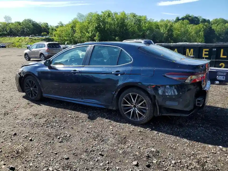 4T1G11AK3MU601382 2021 TOYOTA CAMRY-1