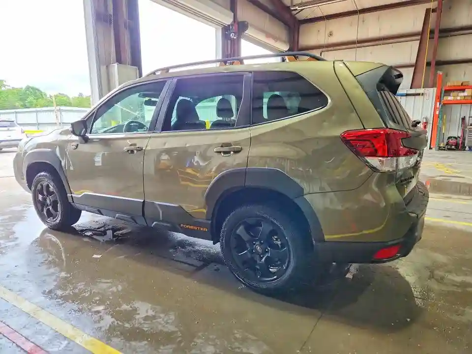 JF2SKALC3PH536159 2023 SUBARU FORESTER-1