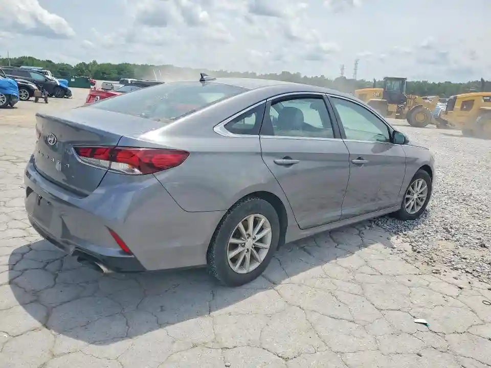 5NPE24AF4JH693427 2018 HYUNDAI SONATA-2