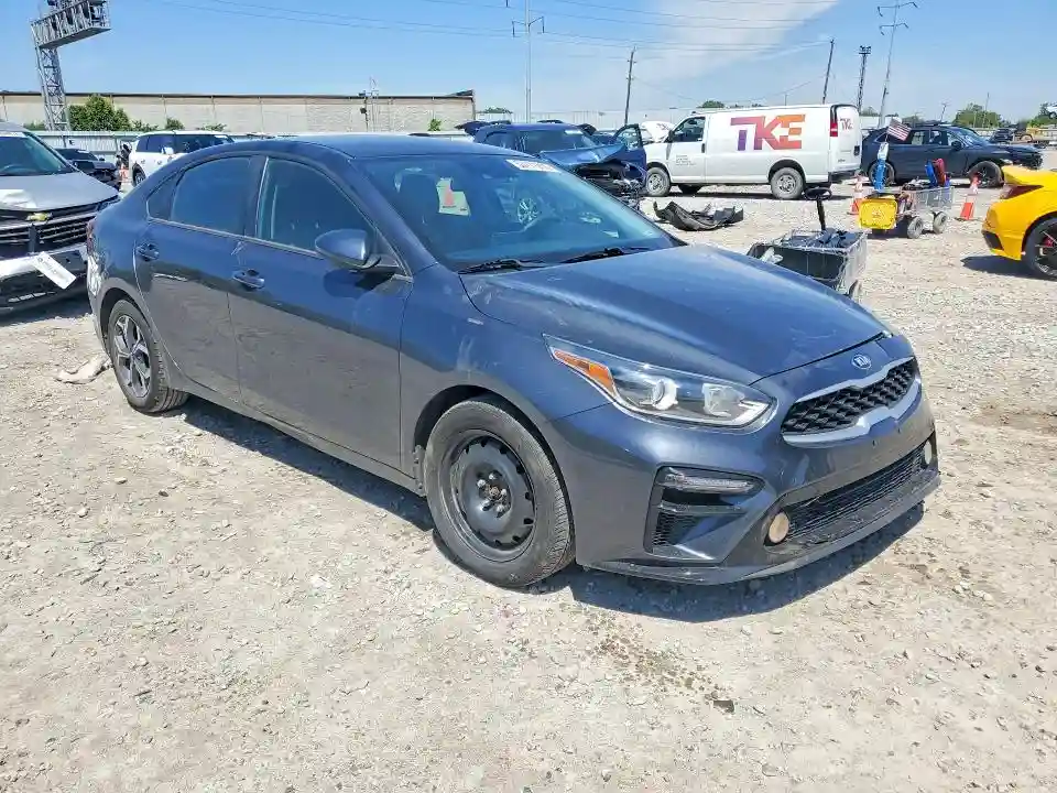 3KPF24AD4LE198185 2020 KIA FORTE-3