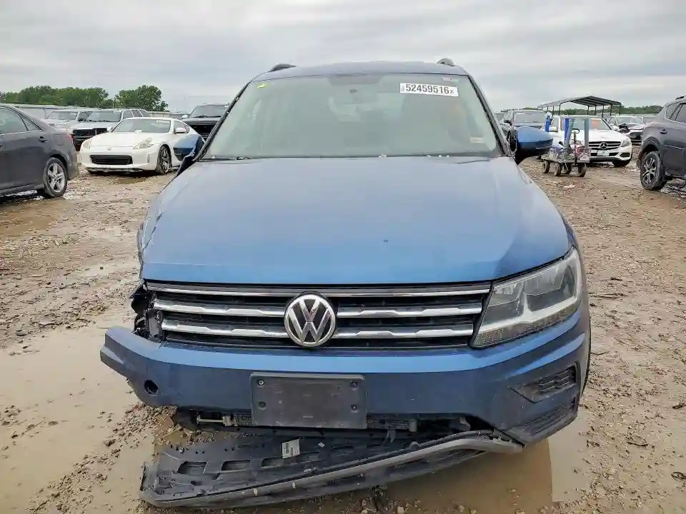 3VV1B7AX7JM108621 2018 VOLKSWAGEN TIGUAN-4