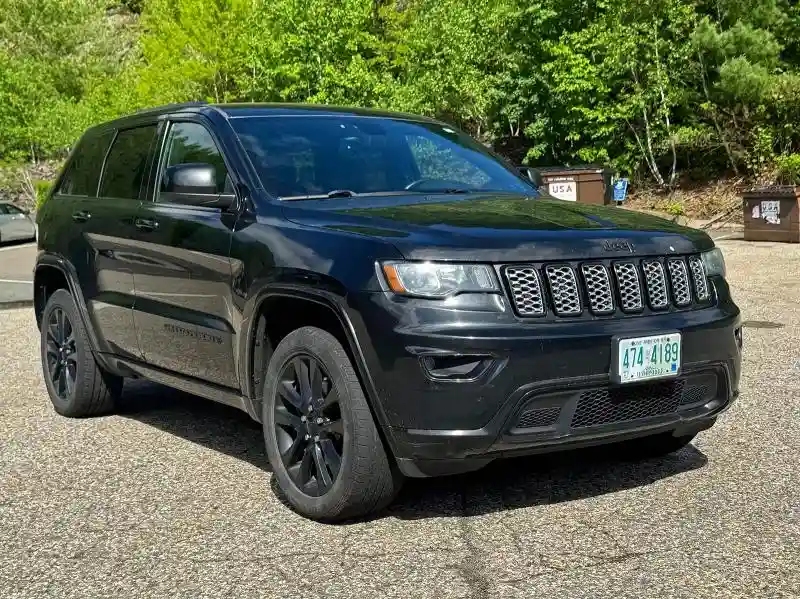 1C4RJFAG0JC139919 2018 JEEP CHEROKEE-0