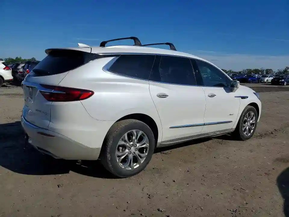 5GAEVCKW4JJ238277 2018 BUICK ENCLAVE-2