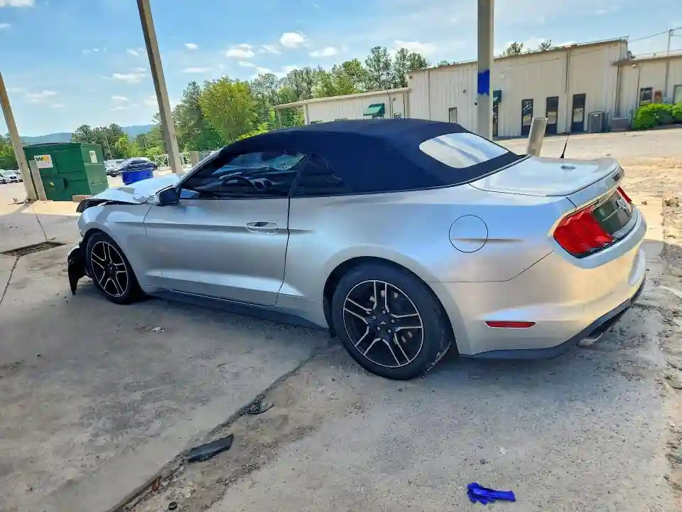 1FATP8UH0J5155911 2018 FORD MUSTANG-1