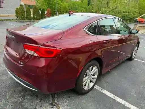 1C3CCCAB2GN129901 2016 CHRYSLER 200-2