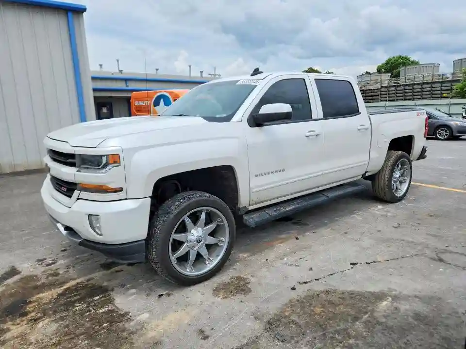 3GCUKRECXJG139407 2018 CHEVROLET SILVERADO-0