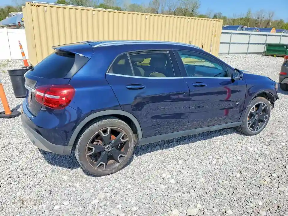 WDCTG4EB3KU000915 2019 MERCEDES-BENZ GLA-CLASS-2