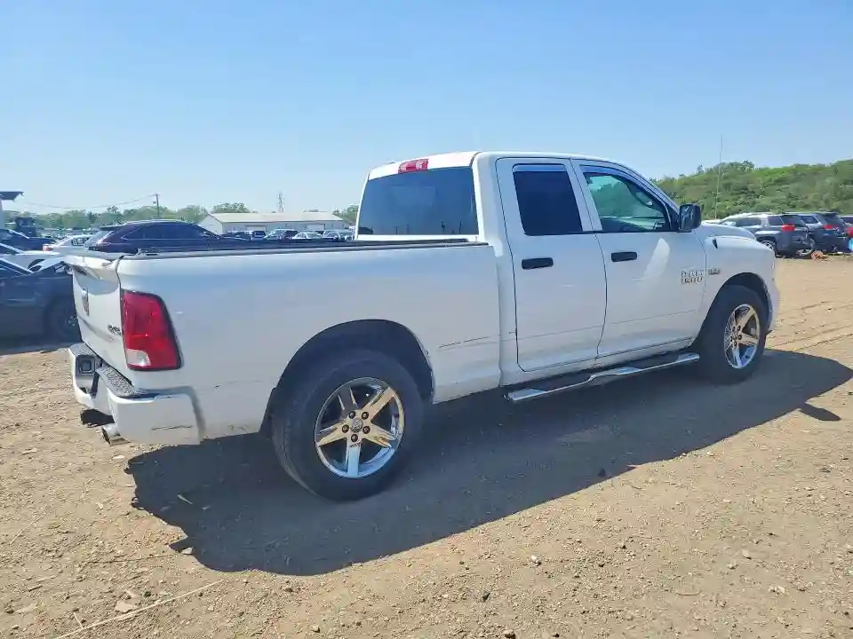 1C6RR7FT1GS295381 2016 RAM 1500-2