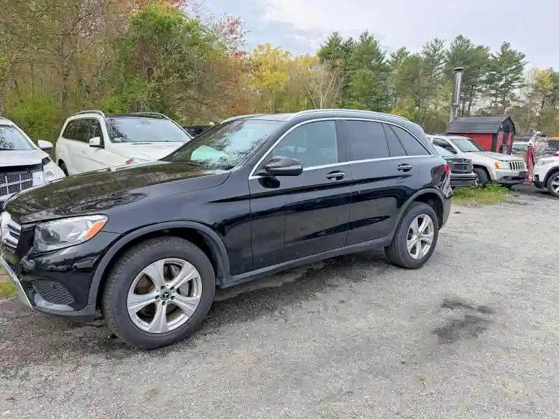 WDC0G4KB9JV026466 2018 MERCEDES-BENZ GLC-CLASS-1