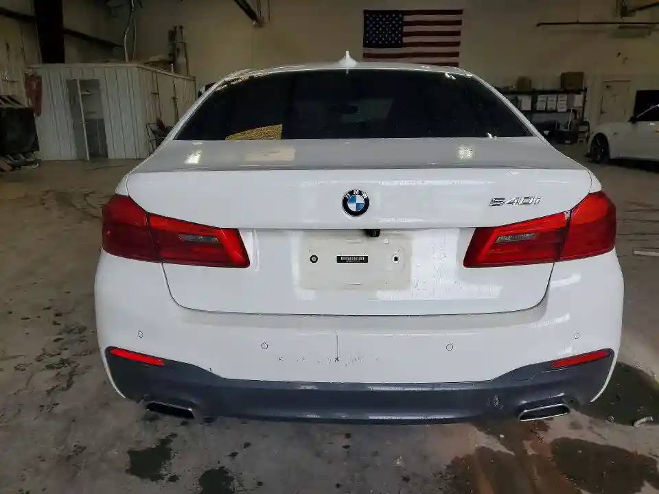 WBAJE5C51HG477661 2017 BMW 5 SERIES-5