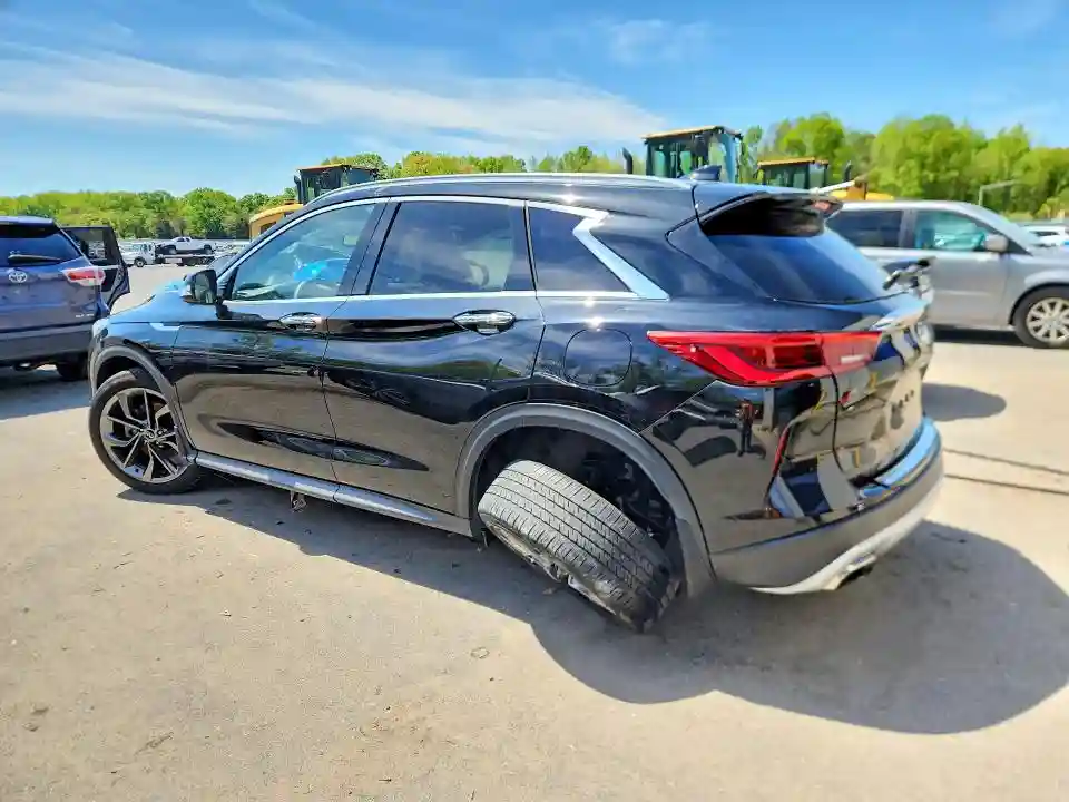 3PCAJ5M31KF103757 2019 INFINITI QX50-1