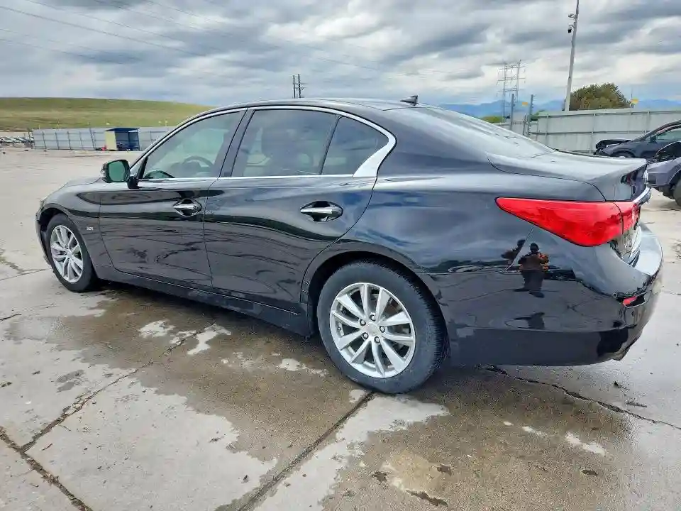 JN1EV7AR0GM343989 2016 INFINITI Q50-1