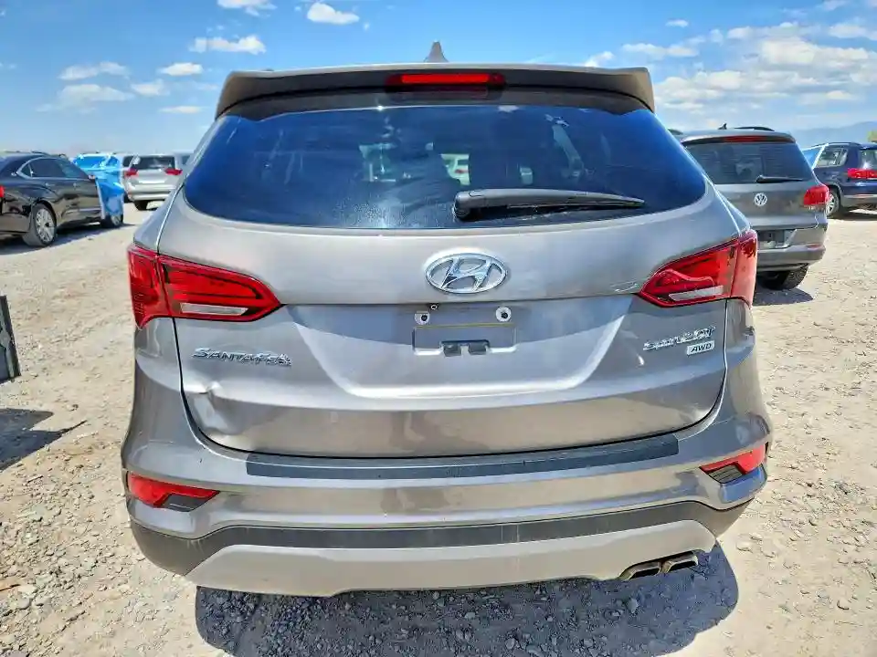 5XYZUDLA2JG527685 2018 HYUNDAI SANTA FE-5