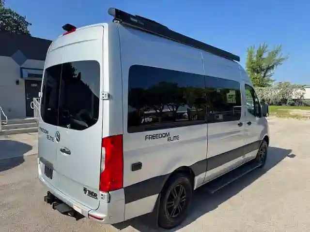 W1X4EBHY0NP484324 2022 MERCEDES-BENZ SPRINTER-2