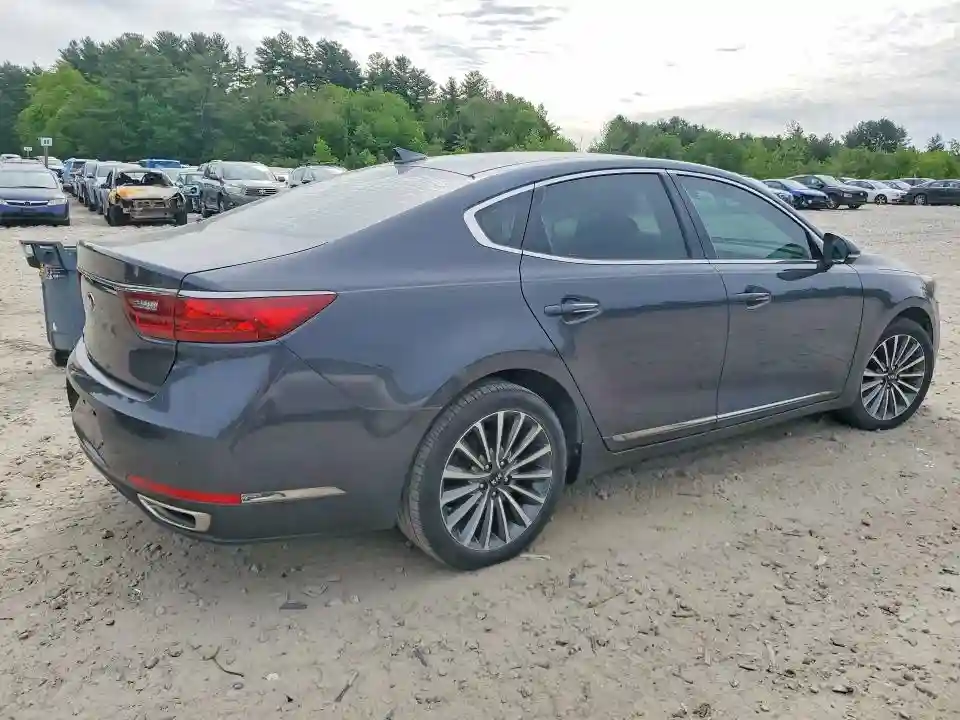 KNALB4J1XJ5119911 2018 KIA CADENZA-2
