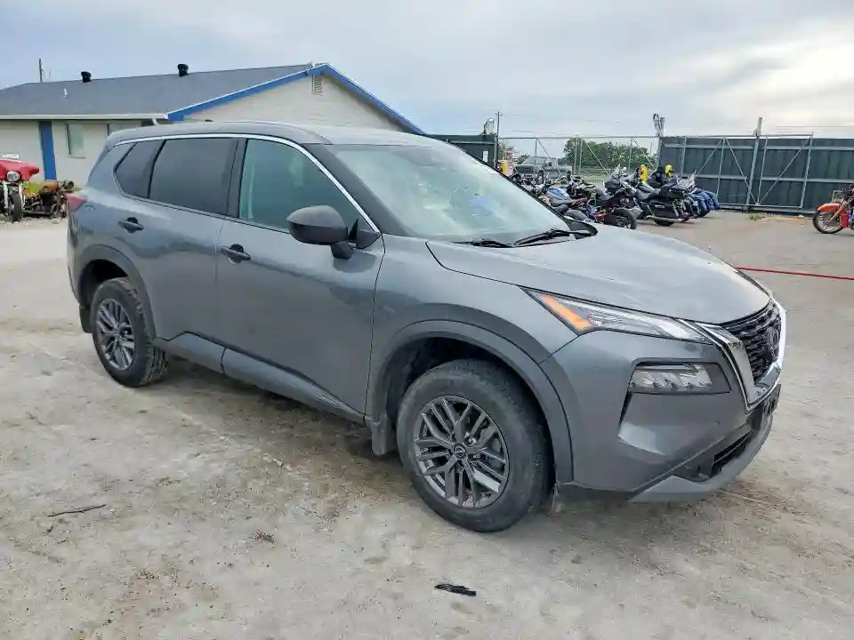 5N1BT3AB3PC779349 2023 NISSAN ROGUE-3